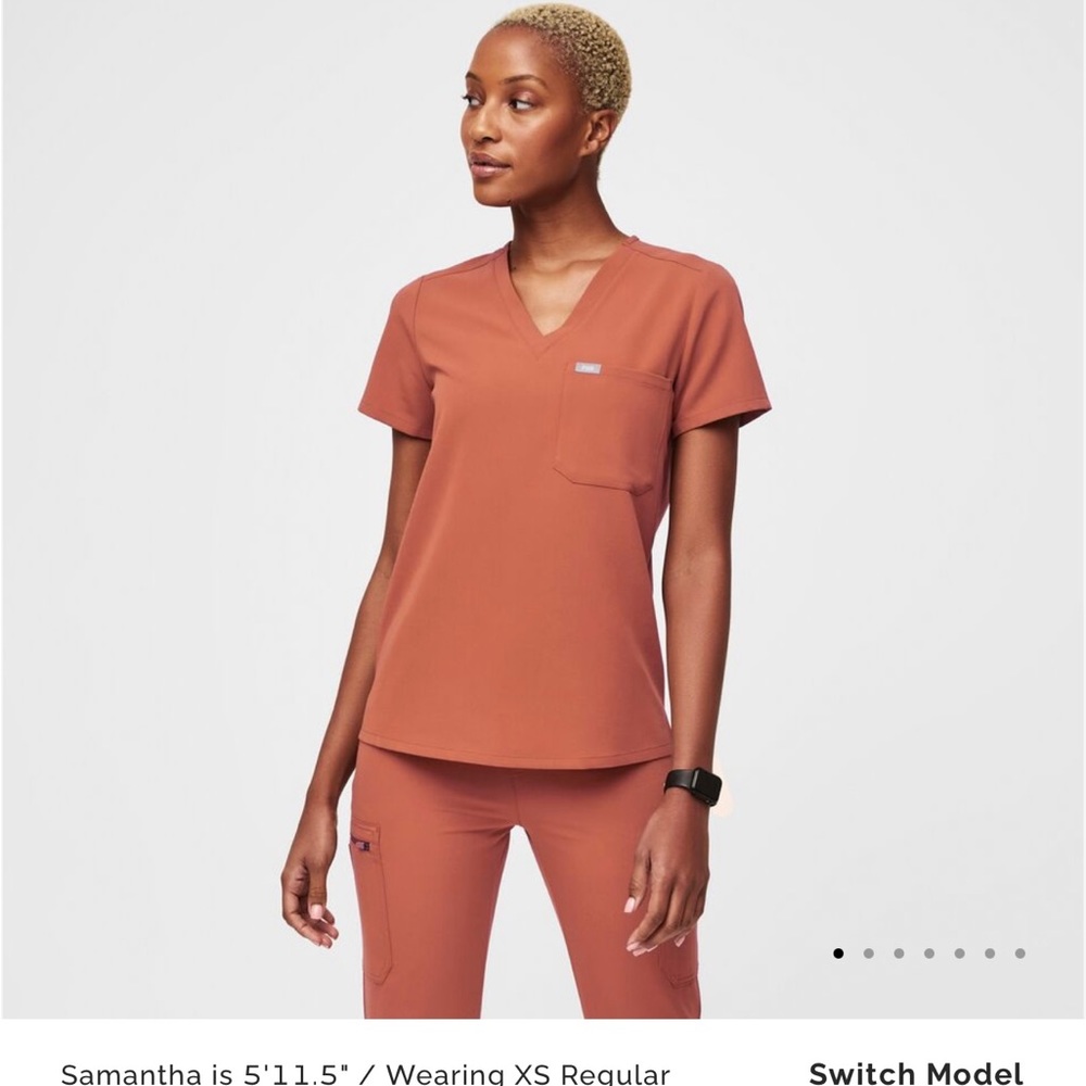 New with Tags!! Figs Terracotta Small High Waisted Joggers and Catarina Top Set